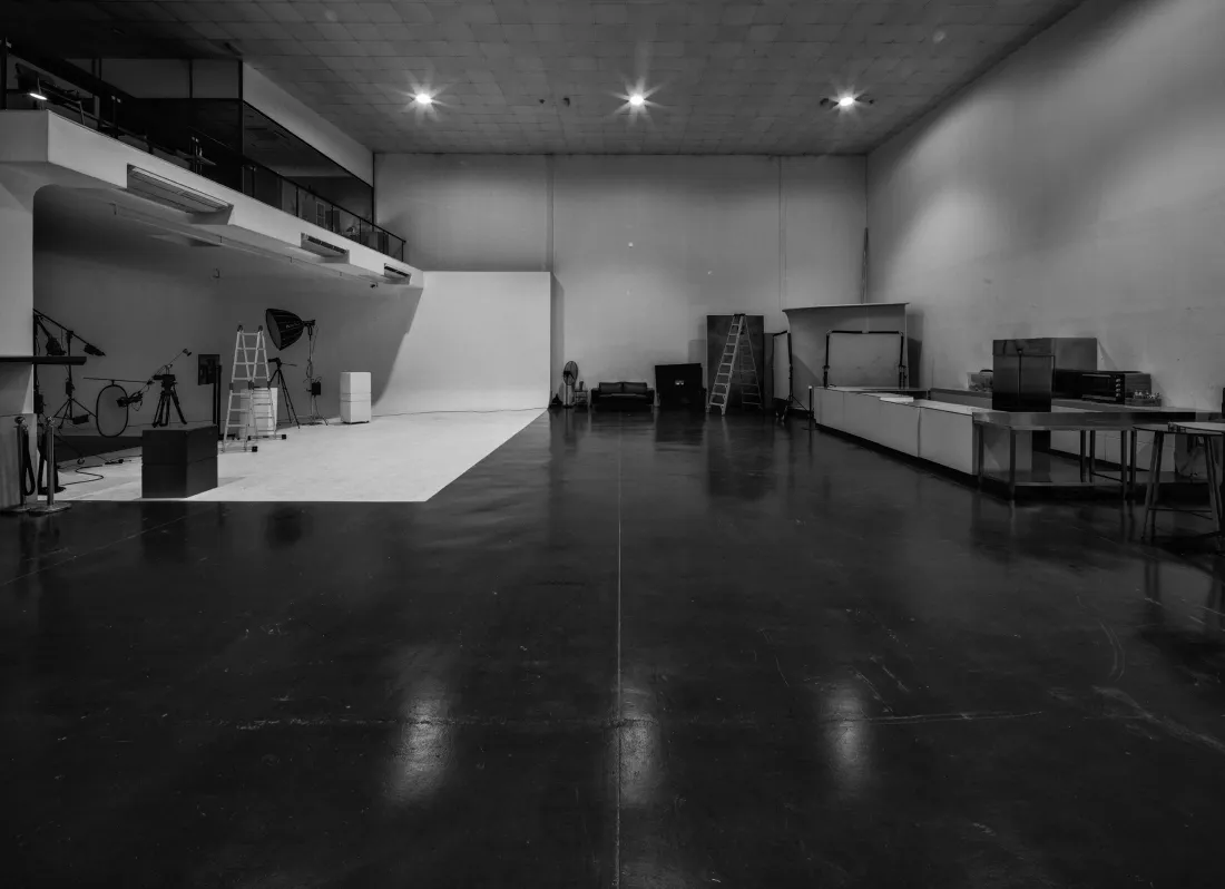 5-Studio